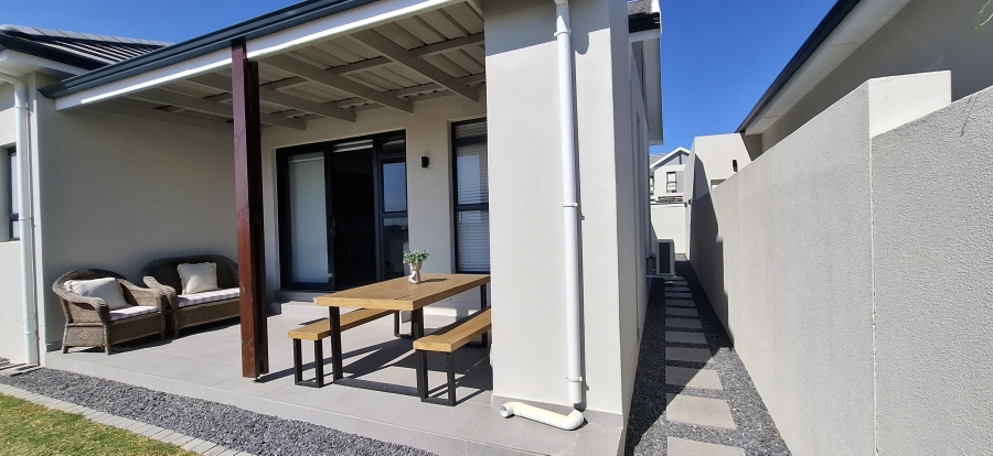 To Let 3 Bedroom Property for Rent in Groot Phesantekraal Estate Western Cape